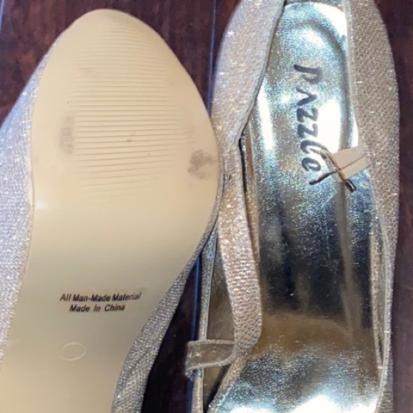 Gold Glitter Brand New Pumps - Picture 4 of 4